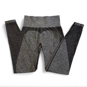 Victoria’s Secret Seamless XS black grey charcoal leggings tights